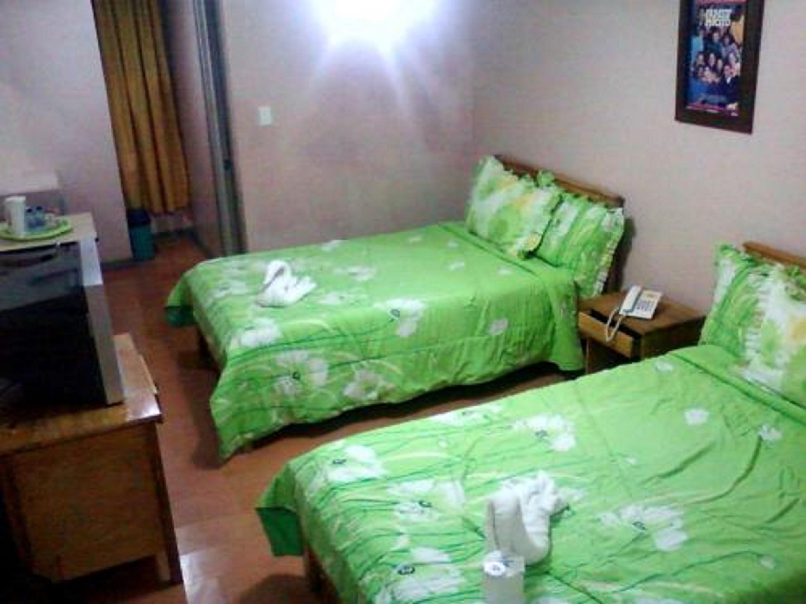 באגויו Oyo 765 Ibay Zion Hotel מראה חיצוני תמונה
