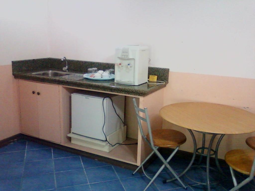 באגויו Oyo 765 Ibay Zion Hotel חדר תמונה